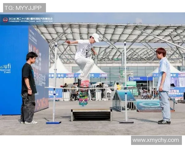 重庆滑板队实力提升引发热议滑板文化新潮流的崛起与发展 重庆滑板队实力提升引发热议滑板文化新潮流的崛起与发展