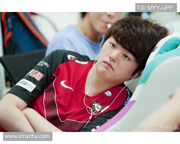 CSGO赛事分析：深入探讨JDG战队的比赛策略与经验分享